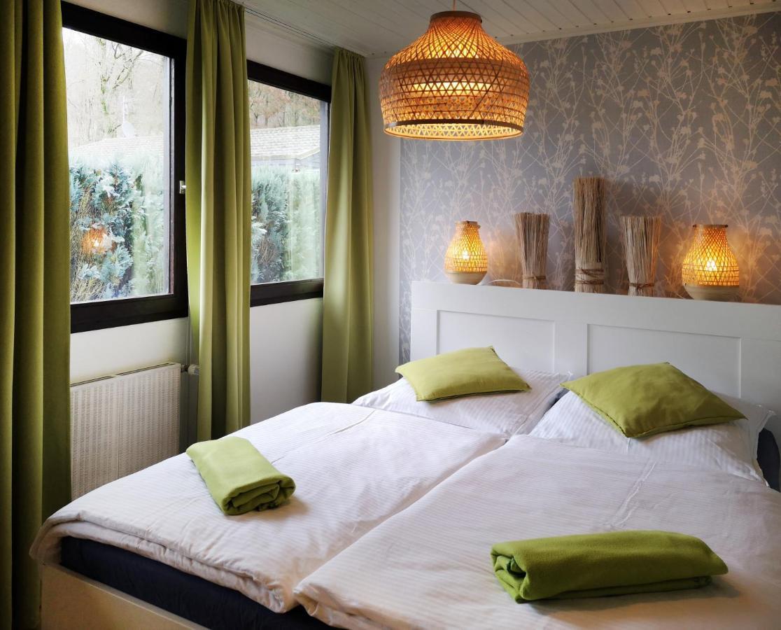 Ferienhaus Irene Мешеде Экстерьер фото
